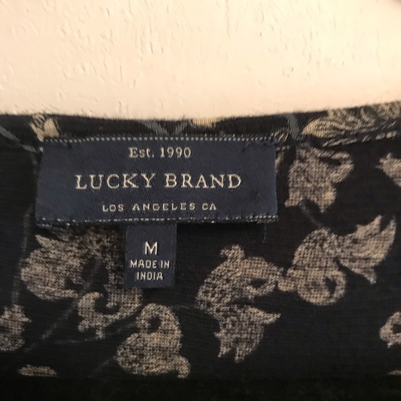 Lucky Brand floral medium top short sleeve - Picture 3 of 14